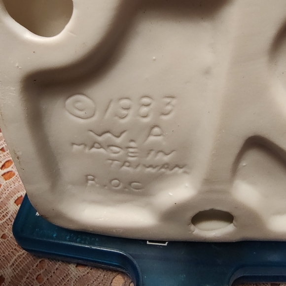 Precious Moments Nativity - Picture 3 of 6